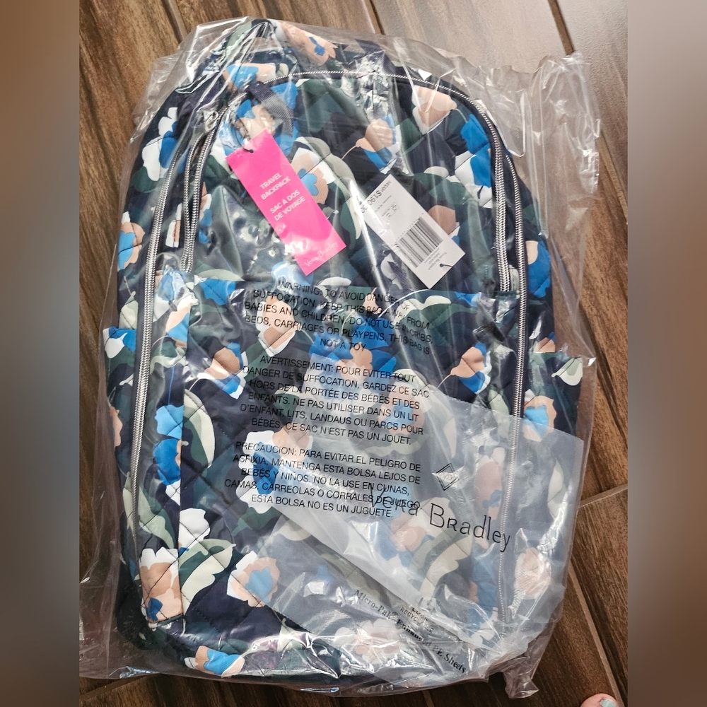 VERA BRADLEY IMMERSED BLOOMS New Without Tags Travel Backpack - Picture 3 of 10